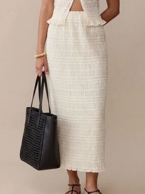 Few Moda Kourt Aradia Cream Textured Midi Skirt size XL